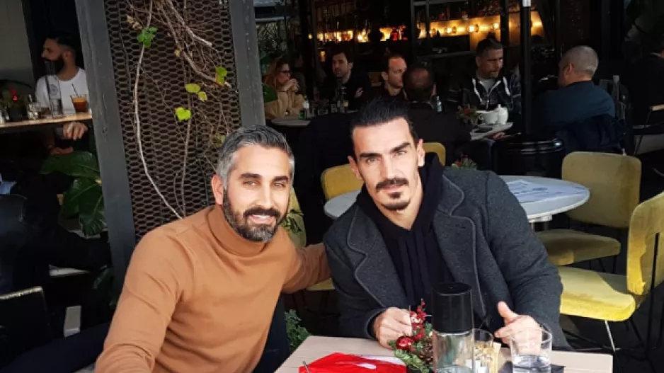 Με Λάζαρο Χριστοδουλόπουλο