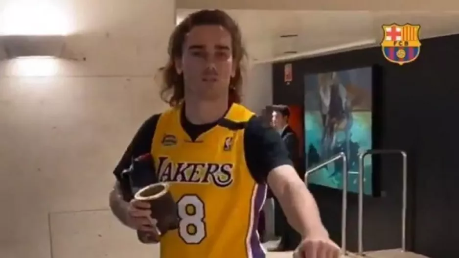 Με φανέλα Kobe