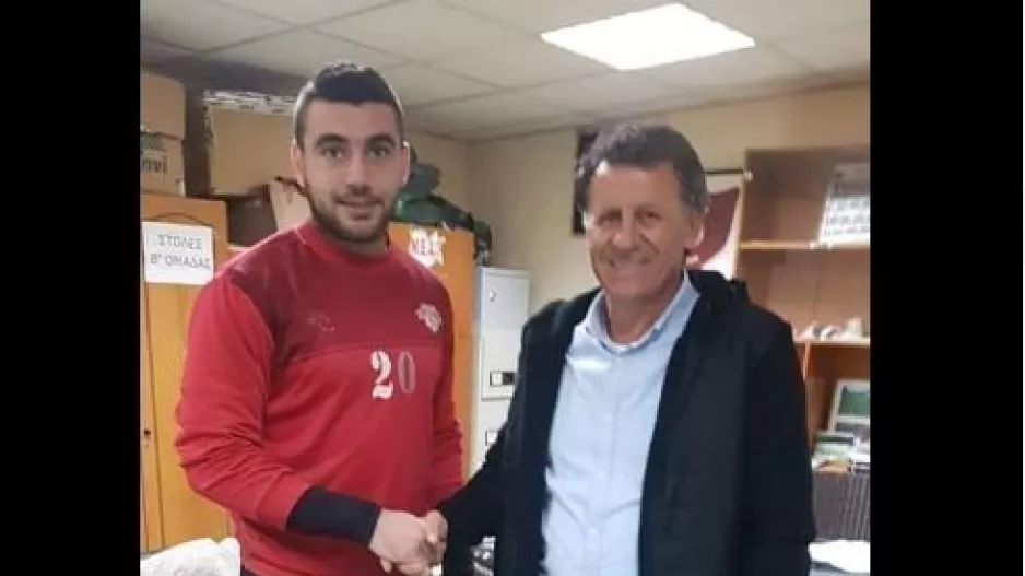 DEAL με Τσιακουρή