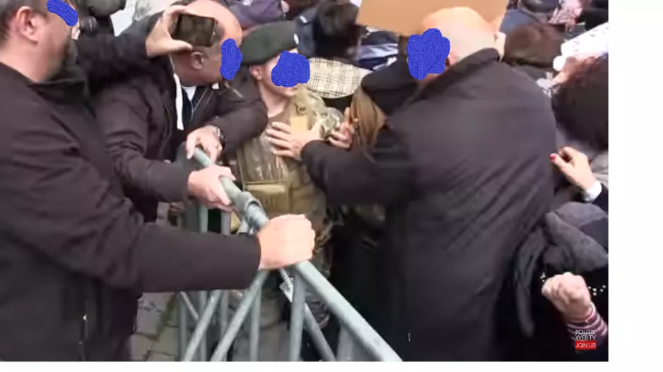 ΣΟΒΑΡΟΜΙΛΑΣ κύριε;