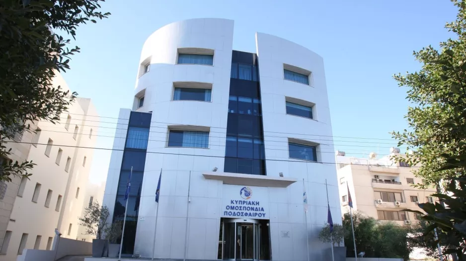 ΚΟΠ/Άτυπη Γ.Σ για φακέλους και διαιτησία
