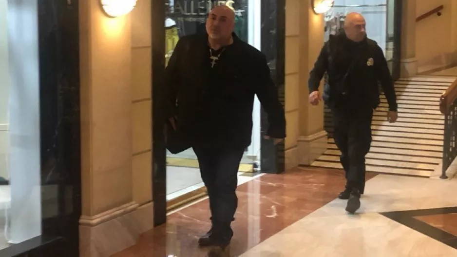 ΕΚΕΙ/Φανιέρος