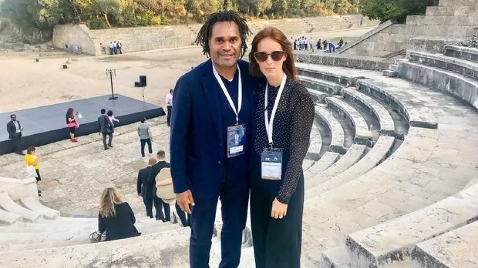 Η 26χρονη σύζυγος του Καρεμπέ γέννησε το δεύτερο παιδί τους