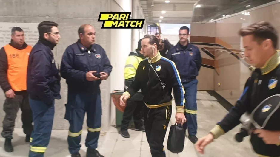 Το ΑΠΟΕΛ στην "ΑΡΕΝΑ" (βίντεο/φώτος)