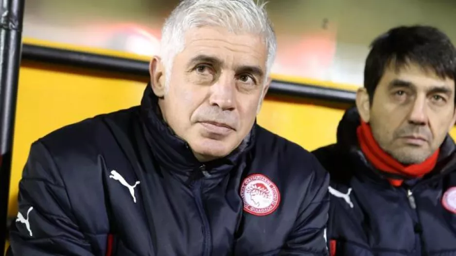 Νικοπολίδης: «Η μεγάλη προσφορά του Ολυμπιακού, οι επιθέσεις οπαδών και ο θαυμασμός στον Βαζέχα»