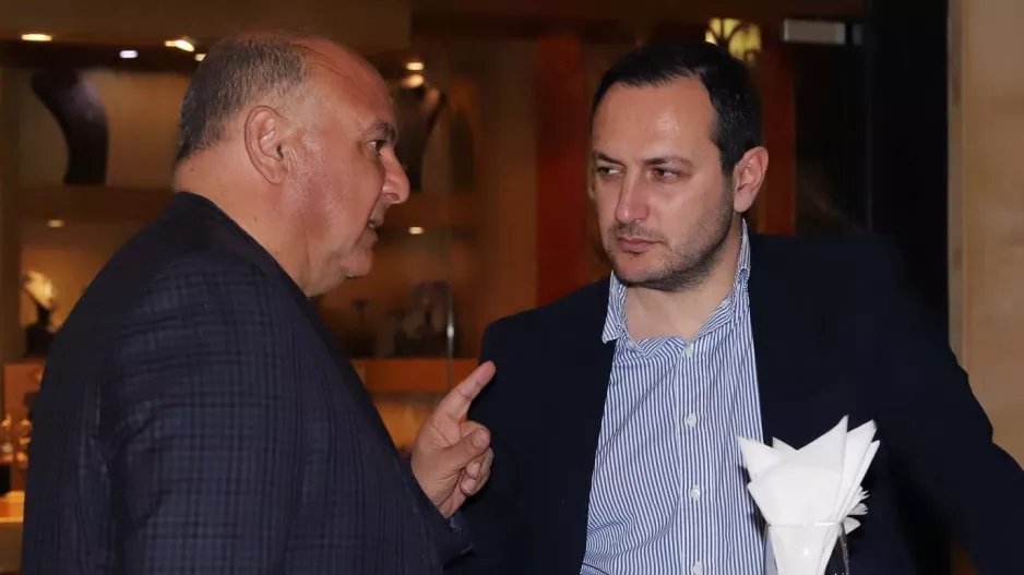 Συζητήση...