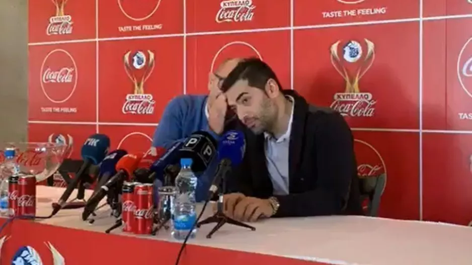 ΔΕΔΟΜΕΝΟ για... Γιαννέλη!