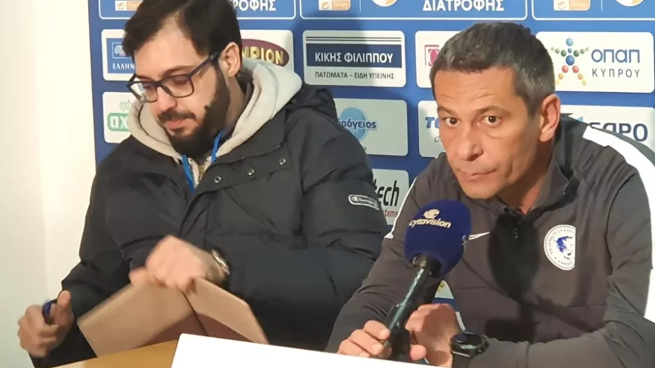 ΚΛΑΦΟΥΡΙΤΣ: "Είναι πιο εύκολο να παίζεις με την Ομόνοια παρά με τον Ολυμπιακό"