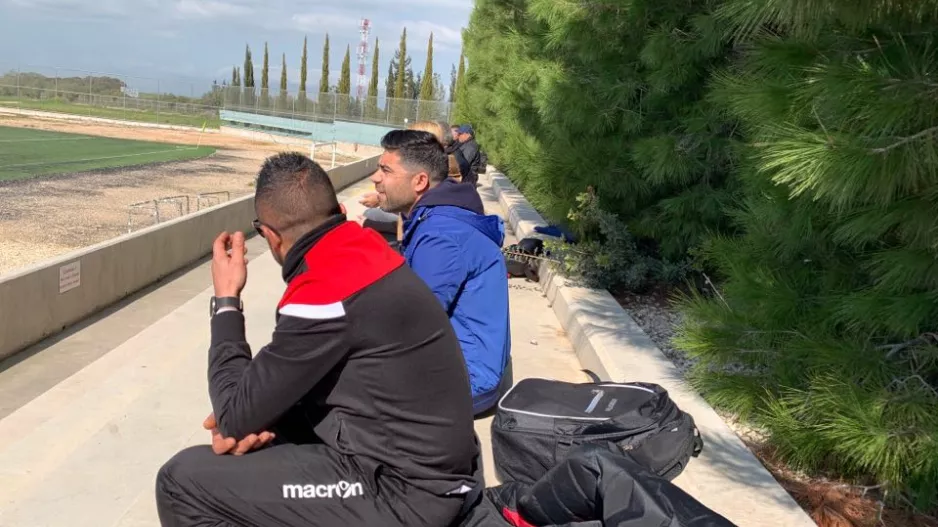 ΠΑΡΑΚΟΛΟΥΘΕΙ το ντέρμπι και... σημειώνει