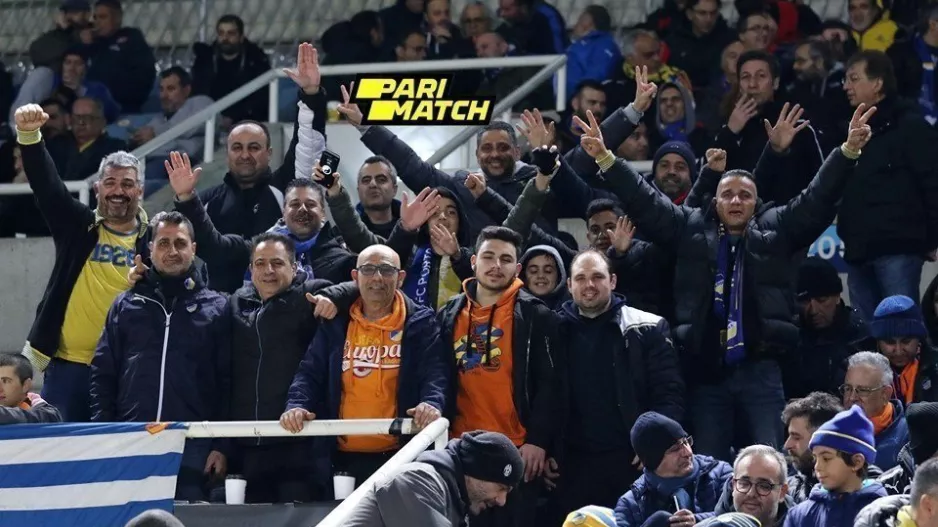 ΚΑΠΟΙΟΙ ακόμη ΕΠΙΜΕΝΟΥΝ 