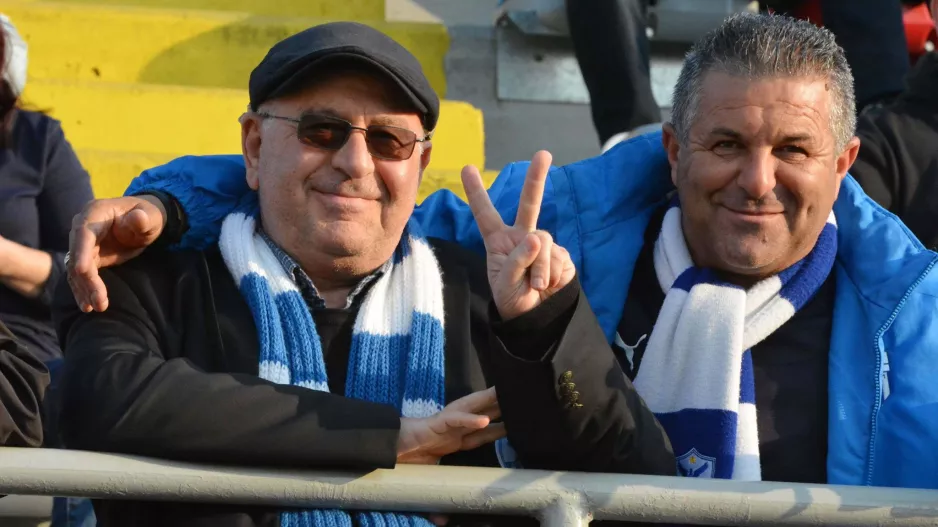 Επέστρεψαν... νωρίς τα ΧΑΜΟΓΕΛΑ!