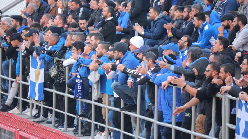 ΚΑΡΤΑ/στη θέση τους