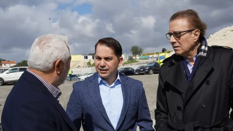 Γήπεδο/Κίρζης