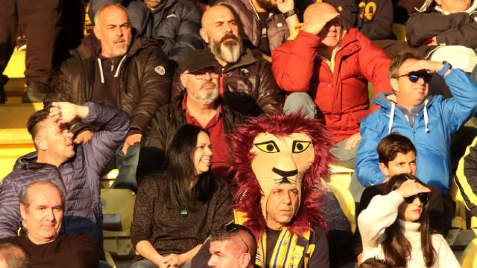Λέοντας... 
