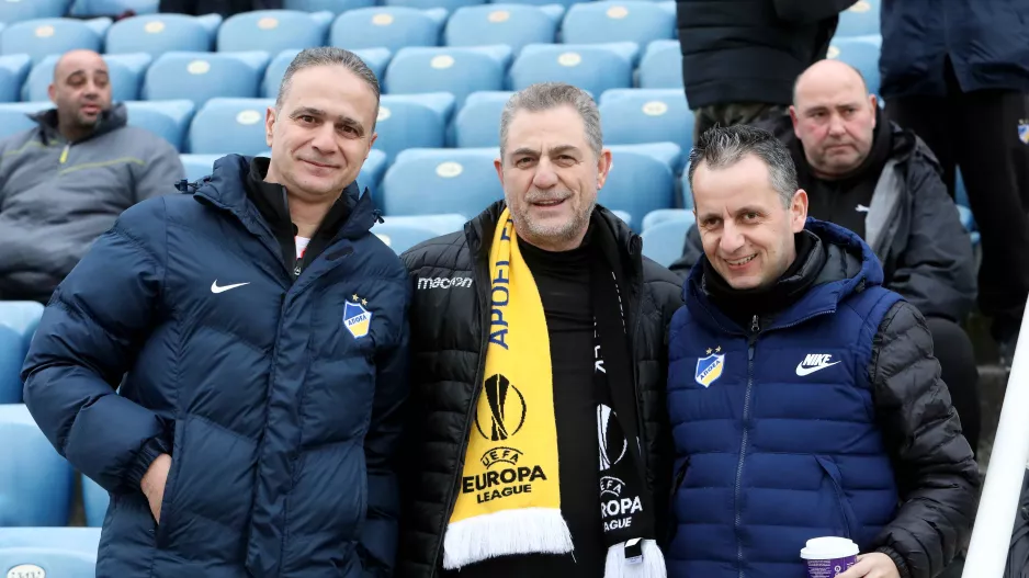 ΞΑΝΑ χαμόγελα!