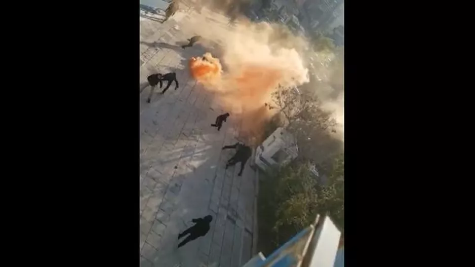 ΕΛΛΑΔΑ/Άγριο ξύλο στο ημίχρονο (βίντεος)