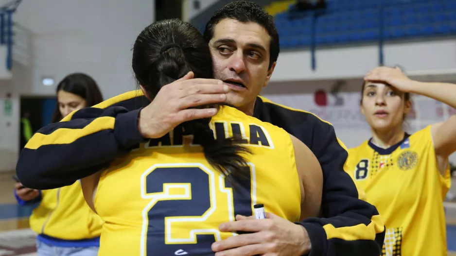 ΠΑΛΑΛΑΣ: "Για εσάς όλους που κρατάτε ψηλά τη σημαία της αντίστασης"