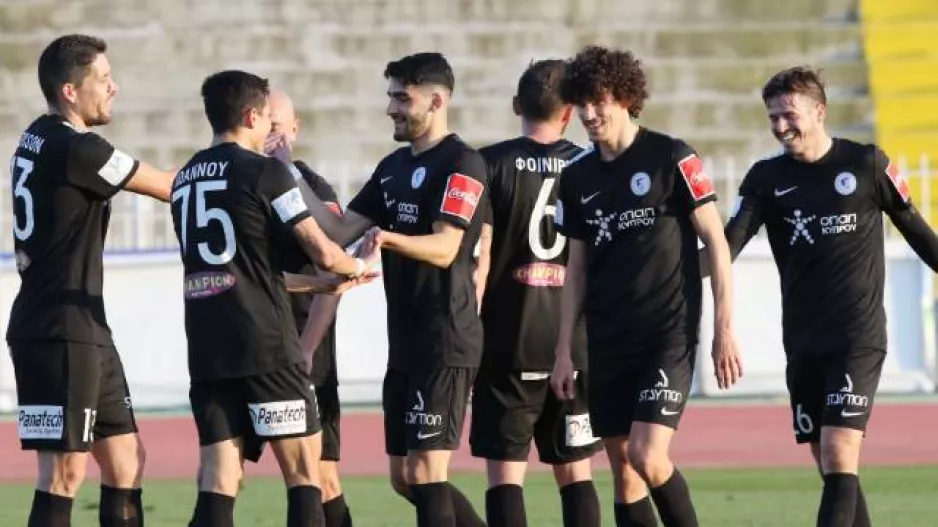 Το… τσέκαρε με τριάρα και βλέπει Απόλλωνα