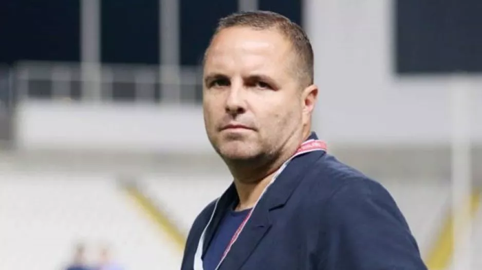 Ο Σιμόν θέλει Γιακουμάκη