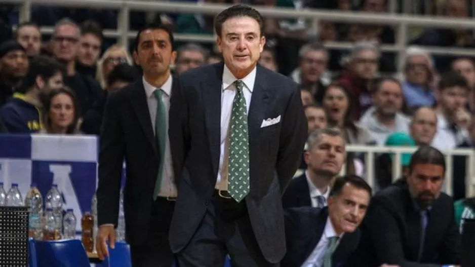 Ο Πιτίνο έγινε παππούς για 12η φορά