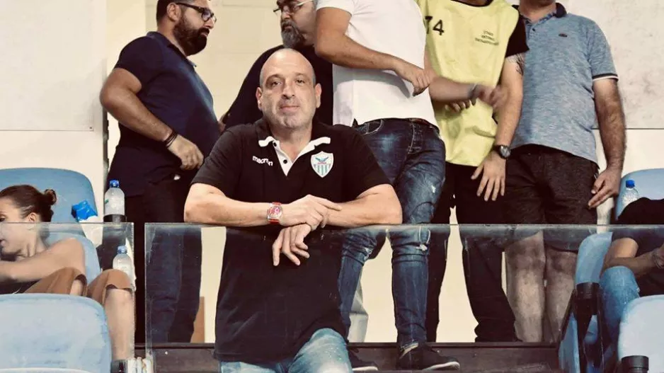 Ο Μr... παρακάμερα/ΑΝΟ