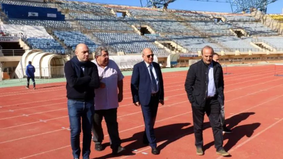 Χωρίς «στέγη» παραμένει η Εθνική Ελλάδος