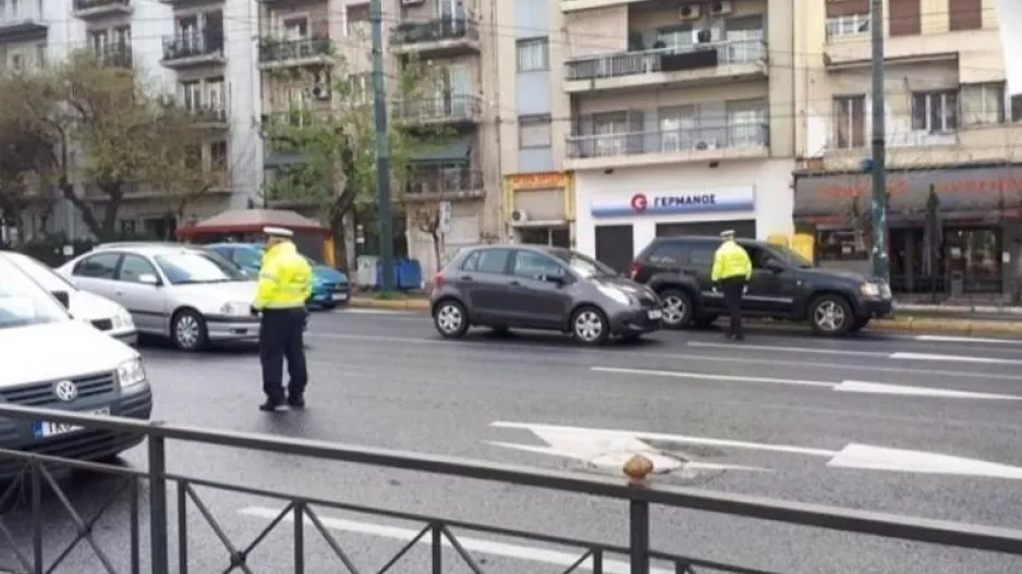 EΛΛΑΔΑ/Ηλικιωμένος έγραψε βεβαίωση για να μετακινηθεί, σε χαρτί υγείας (φώτο)