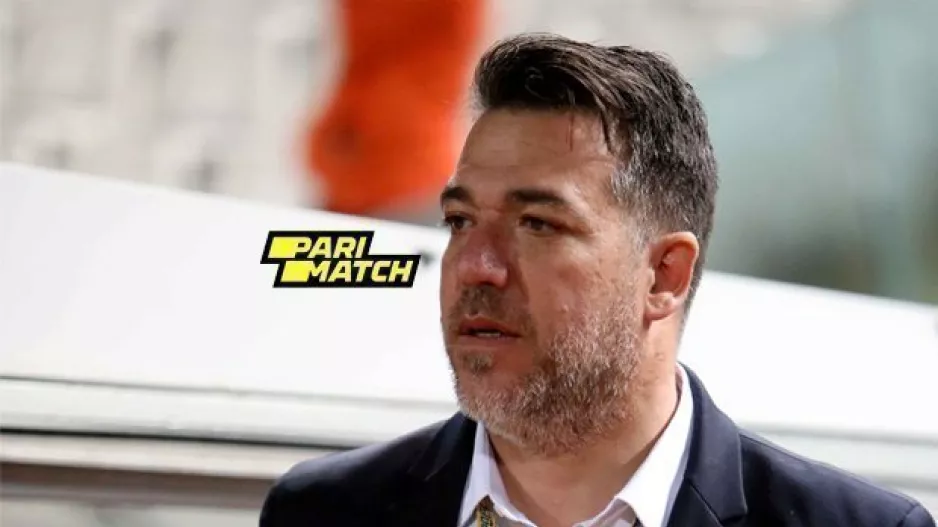 ΠΕΤΕΒΙΝΟΣ: "Μπορούσε ο διαιτητής να σφυρίξει πέναλτι..."