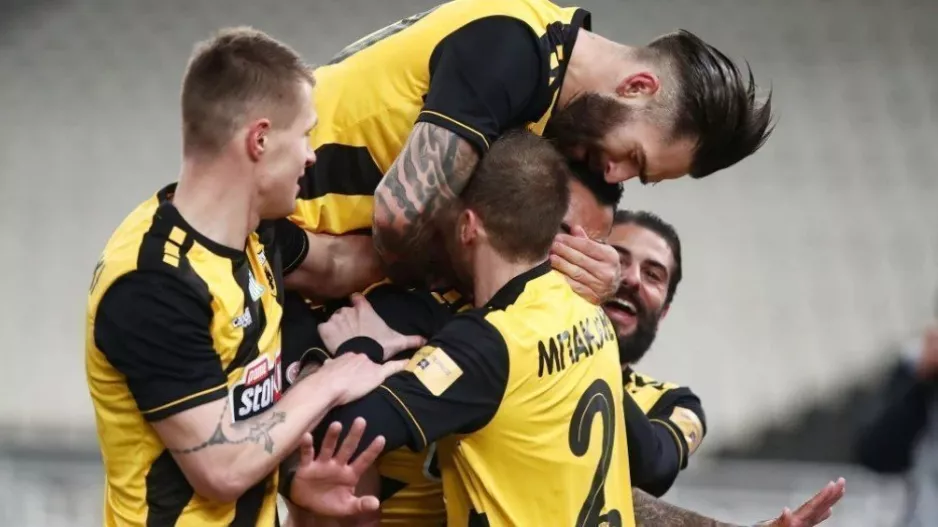 AEK: Ένας από τους τέσσερις δεν χωράει 