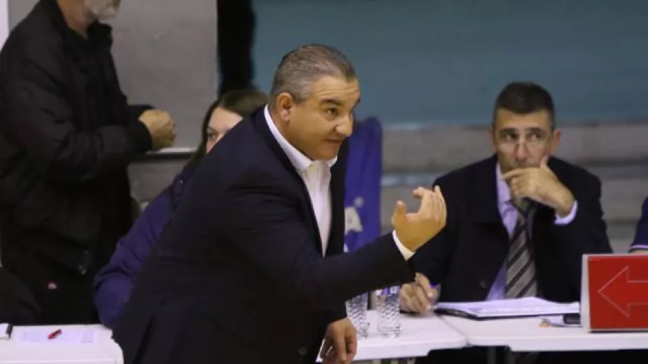 Ξαφνική αποχώρηση από τον Απόλλωνα!