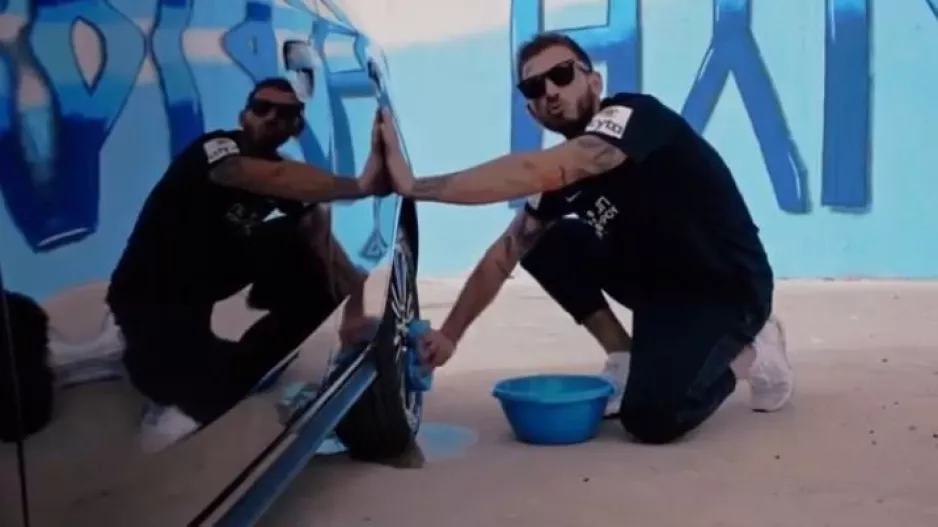CAR WASH στο... Δασάκι! (βίντεο)