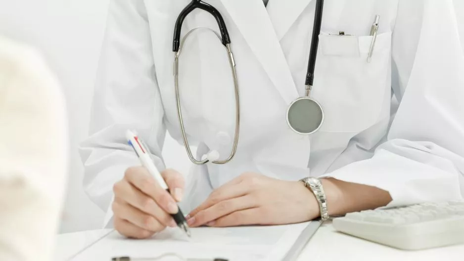 Παιδίατρος από το ΓΝ Λεμεσού το ένα επιβεβαιωμένο κρούσμα