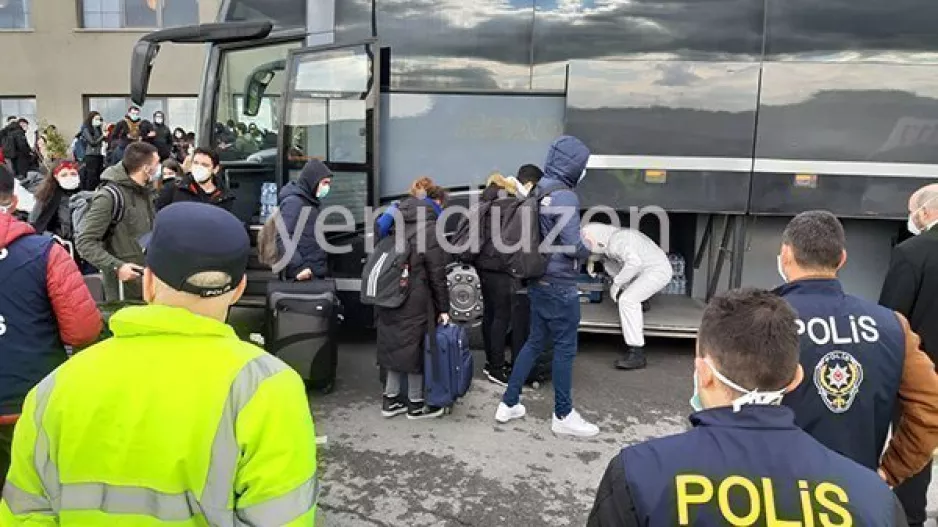 Αναστάτωση στα κατεχόμενα με φοιτητές από το Λονδίνο (ΦΩΤΟΣ/ΒΙΝΤΕΟ)