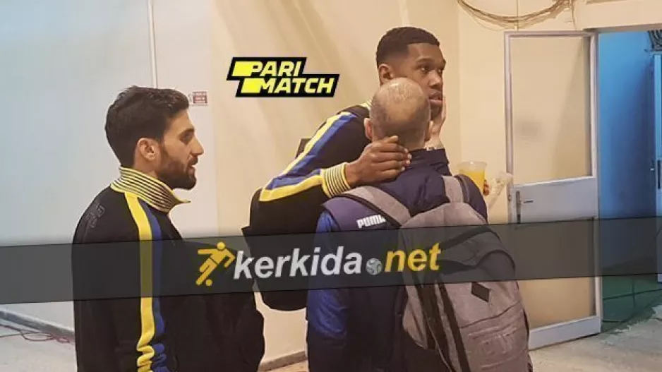 Πηγαδάκια και πειράγματα οι αντίπαλοι και... συμπαίκτες (φώτος)