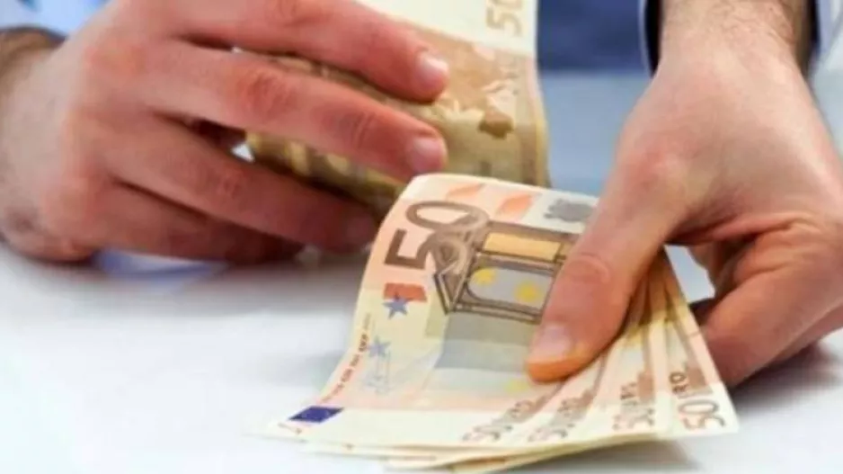 Διευκρινίσεις/ΠΑΡΑΔΕΙΓΜΑΤΑ καταβολής επιδομάτων