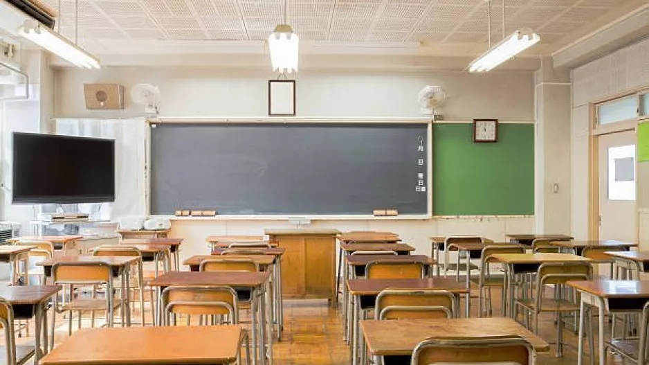Πότε δεν πρέπει να πηγαίνουν στο σχολείο τα παιδιά/Δήλωση