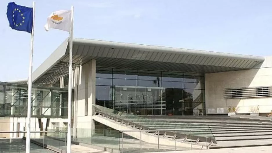 Βγήκε η ΑΠΟΦΑΣΗ για τους μισθούς στο Δημόσιο