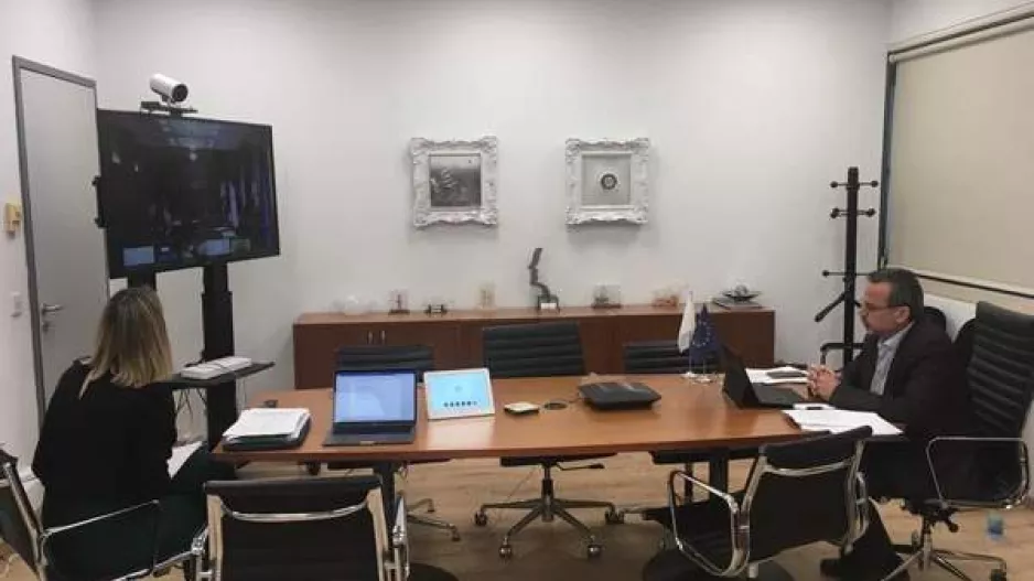 ΕΕ και Κύπρος επιστρατεύουν έρευνα και καινοτομία για αντιμετώπιση της πανδημίας