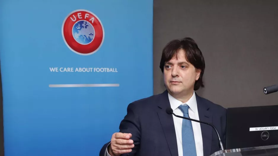 ΦΩΣ/SOS από Νικ
