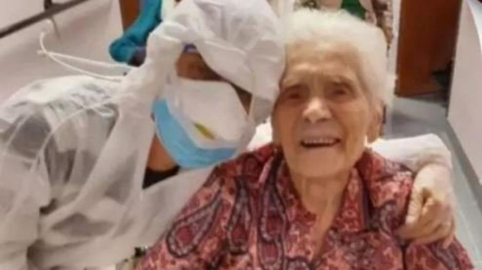 Η γηραιότερη ασθενής που νίκησε τον κορωνοϊό είναι 103 ετών!