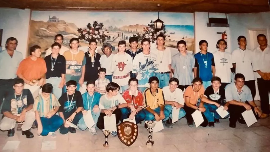 Το βαρύτιμο τρόπαιο του 1998
