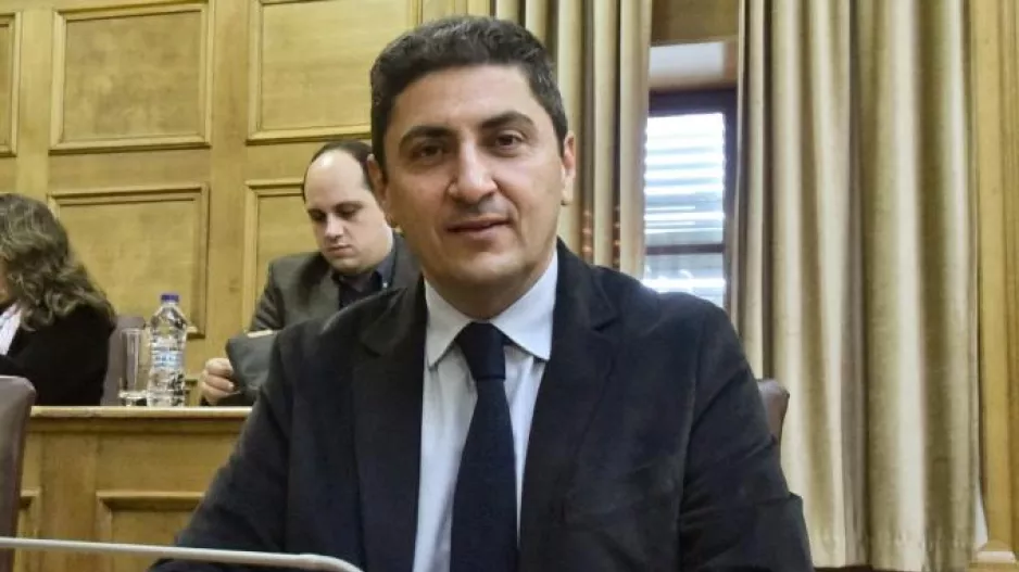 «Το πιο πιθανό, πρωταθλήματα κεκλεισμένων των θυρών»