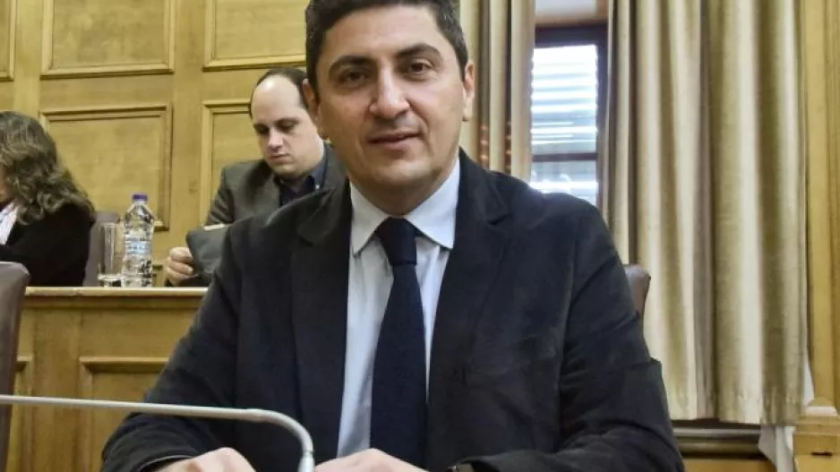 Αυγενάκης: "Τέλη Μαΐου με αρχές Ιουνίου θα ξεκινήσουν τα πρωταθλήματα"