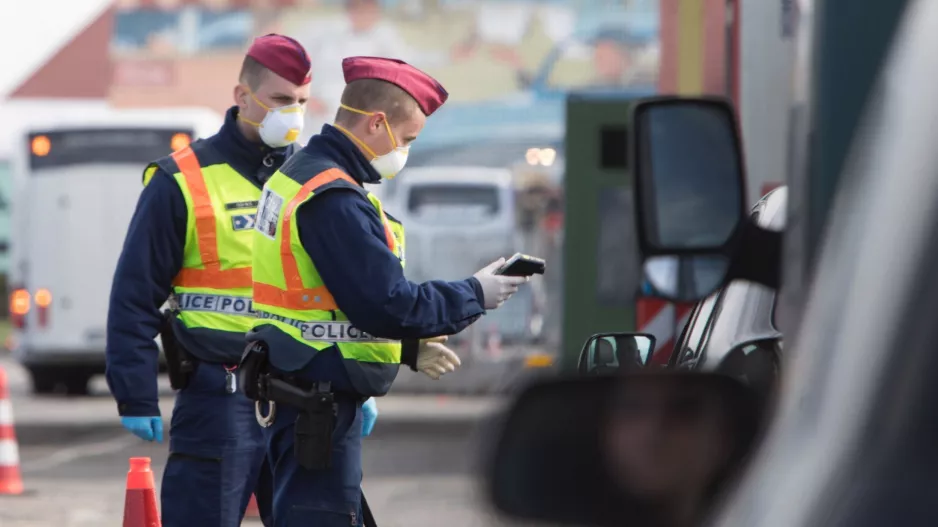 Αυστρία: Αίρει σταδιακά το lockdown στις επιχειρήσεις