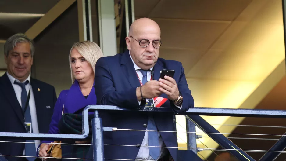 SMS/Κούμας