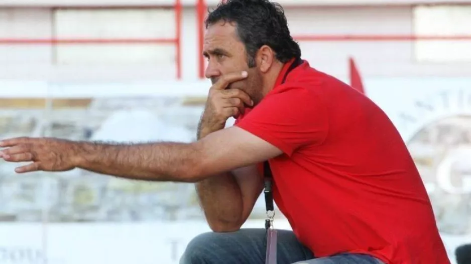 ΡΕΤΡΟ... από Νίκο/ Όταν η ΑΝΟΡΘΩΣΗ φόρεσε κόκκινα! (Φώτο)