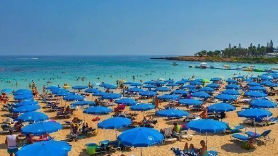 Ιούνιο... ΠΑΜΕ για κολύμπι!