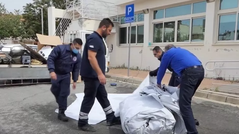 Γκολ στη Ζωή/Παρέδωσαν ειδικό εξοπλισμό στην Υπηρεσία Ασθενοφόρων