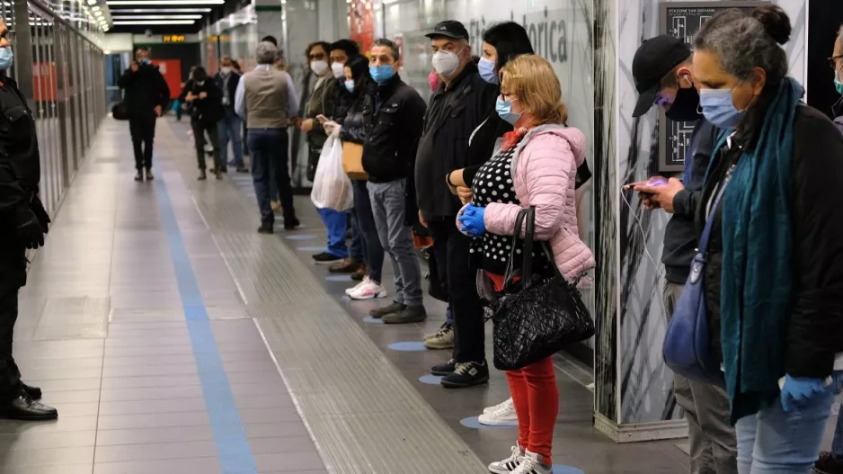 (ΦΩΤΟΣ) Το μετρό της Ρώμης όπως δεν το έχετε ξαναδεί λόγω κορονοϊού