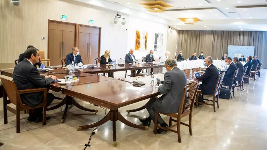 Σύσκεψη Αρχηγών για ξεκλείδωμα, οικονομία και δάνεια με εγγυήσεις